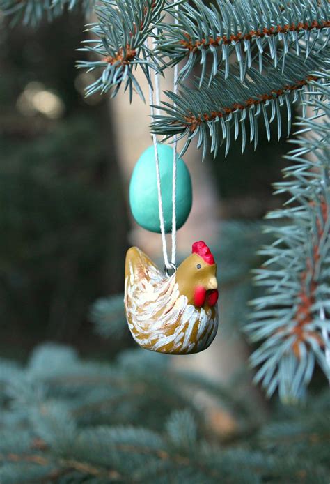 DIY Chicken Christmas Ornament | Dans le Lakehouse