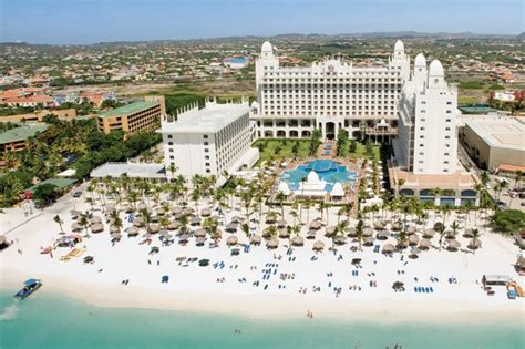 Riu recibe el premio Zoover para 35 de sus hoteles | Economía