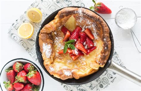 Strawberry Puff Pancake Skillet