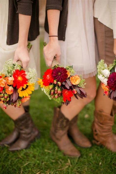 50 Fall Wedding Bouquets for Autumn Brides – Hi Miss Puff