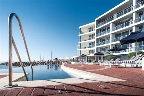 Radisson Blu Hotel Waterfront, Cape Town awarded Best Luxury Seaside ...