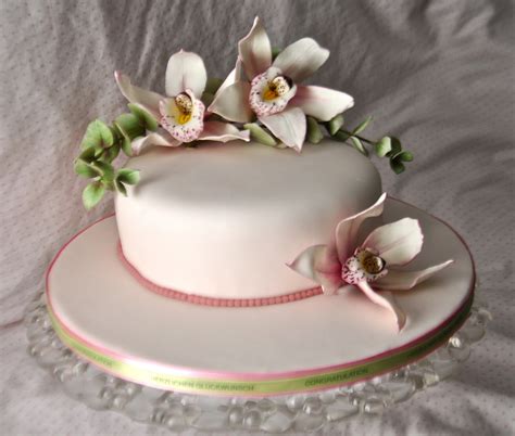 1 Cakes With Orchids