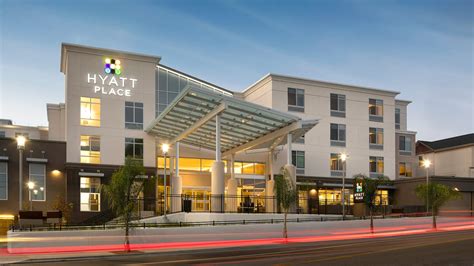 Hotel Rooms Near Santa Cruz Beach Boardwalk | Hyatt Place Santa Cruz