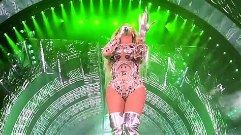 ALIEN SUPERSTAR/LIFT OFF/7/11 (Live: RENAISSANCE World Tour), Beyoncé feat. Les Twins - YouTube