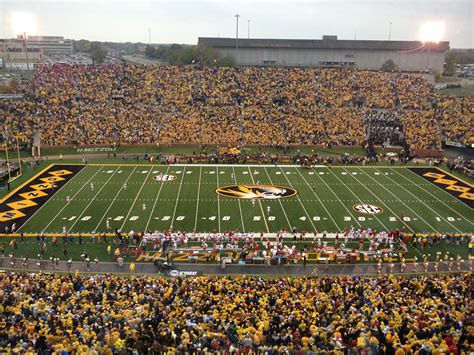 Most Mizzou football tickets prices stay flat for 2013 - Missourinet