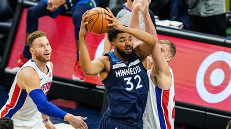 Karl-Anthony Towns injury: Wolves star week to week after dislocating ...