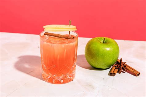 Apple Cider Old Fashioned by 2PinkSquirrels - Luxury Guide USA