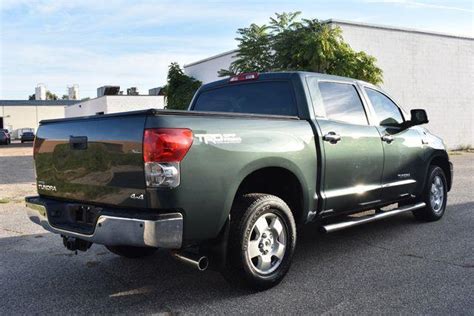 clean 2007 Toyota Tundra Limited Crewmax pickup for sale