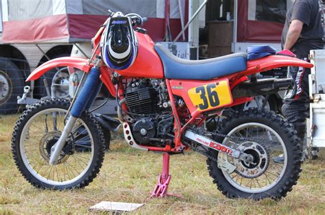 1983 Honda XR500 - Moto.ZombDrive.COM