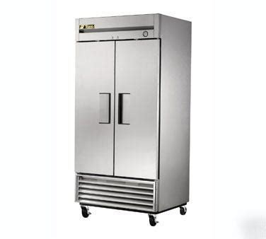 True solid door freezer t-35F