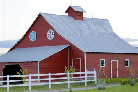 How To Give Your Barn Roof An Upgrade - Piedmont Roofing