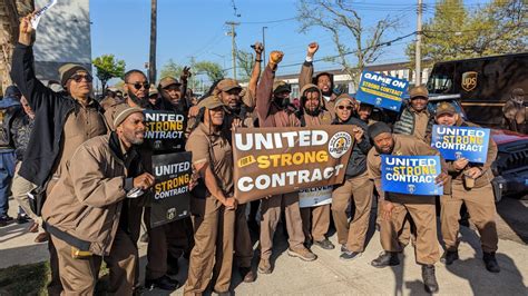 Why 340,000 UPS workers are preparing to strike in the US : Peoples ...