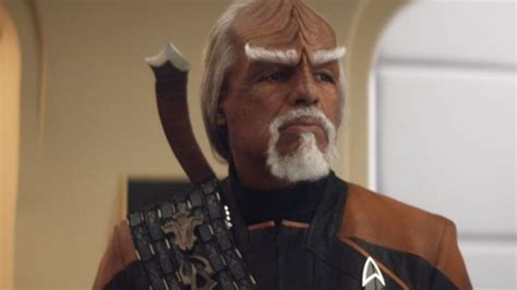 Star Trek: Picard Season 3 Reveals Worf's Tragic Past, See The Video ...