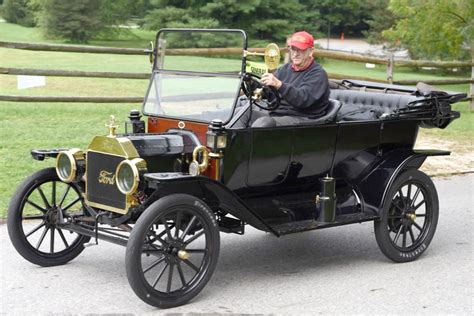 1914 Ford Model T Car