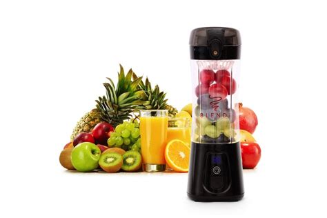 This Rechargeable Portable Blender Can Crush Ice