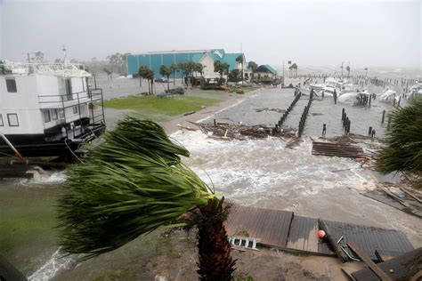 Photos Reveal Hurricane Michael Destruction in Florida Panhandle | Mexico beach, Visit florida ...