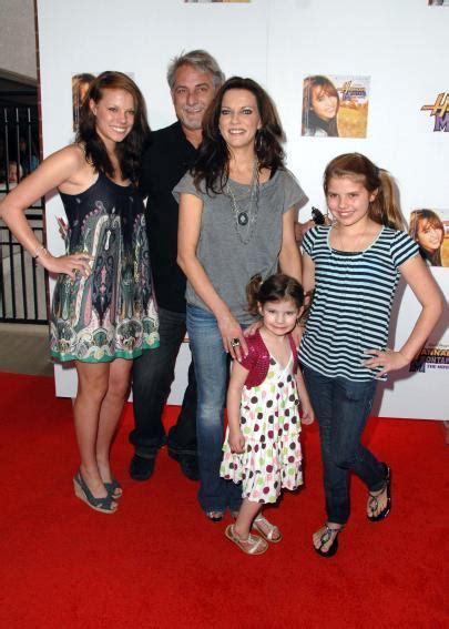 McBride Family - Martina McBride Photo (5498866) - Fanpop