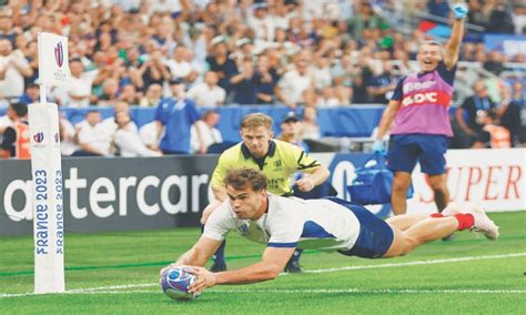 Rugby World Cup kicks off with French victory - Newspaper - DAWN.COM