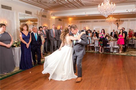 Molly Pitcher Inn Wedding Photos | Leigh Ann and Taylor