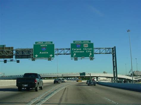 OKRoads.com -- South Texas Roadtrip -- Interstate 35 Texas (Page Three)