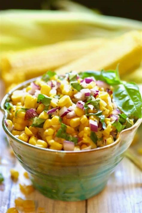 Easy Sourthern Corn Salad Recipe | gritsandpinecones.com