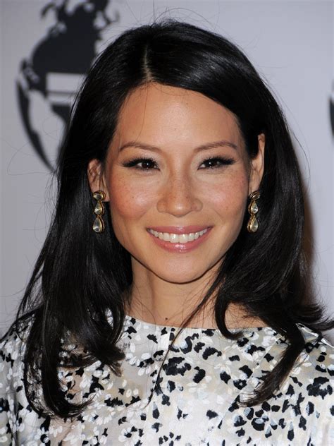 Lucy Liu | Lucy liu, Celebrity hairstyles, Beauty