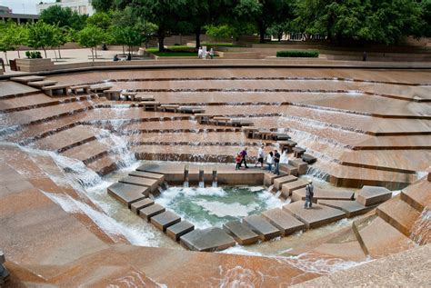 Fort Worth Water Gardens - Minnie Muse