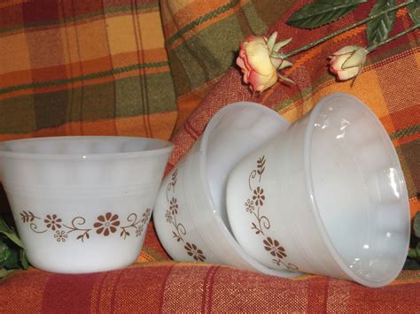 Custard Cups Set (4) - Mid-Century Classics - Free Shipping! | www.home-treasures.com