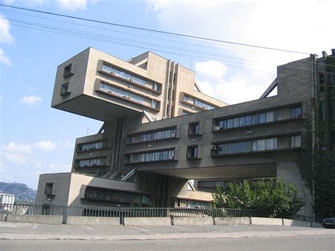 The Backtooth: Russian Constructivist Architecture