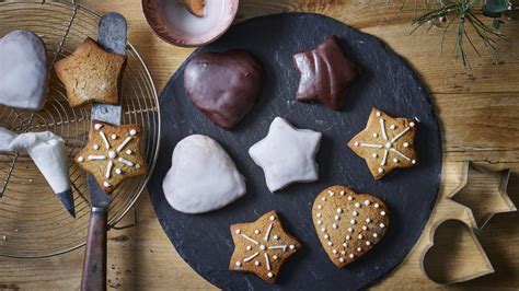 Lebkuchen recipe - BBC Food