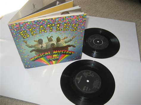 Jeff's Record Collection: Beatles - Magical Mystery Tour EP 7"X2 UK