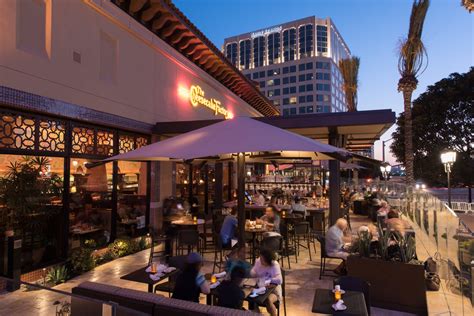 Best Restaurants with Outdoor Dining in Orange County | Irvine Company