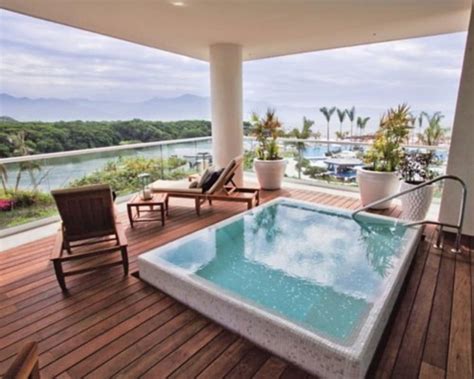 Vidanta Grand Luxxe Master Suite 2 BR 2.5 BA Sleeps 8 w Kitchen - Nuevo ...