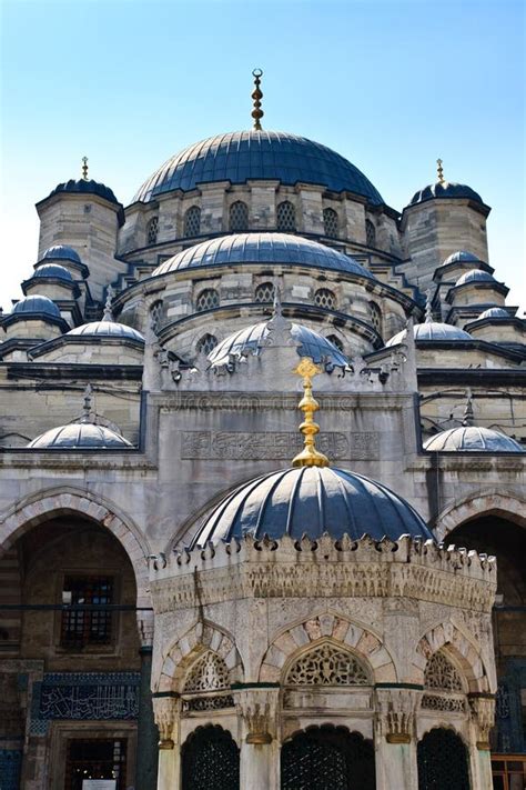 Istanbul - Yeni Mosque, New Mosque Stock Image - Image of monument ...