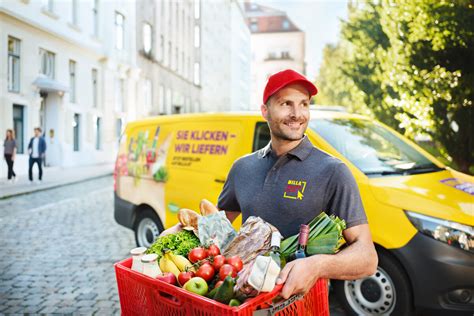 BILLA Online Shop offers jobs to Gurkerl.at employees | REWE Group in Austria