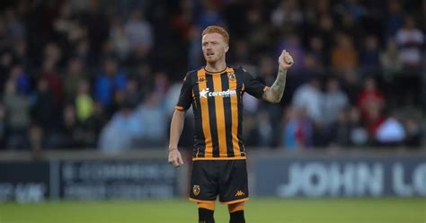 Hull City boss makes key transfer decision as Tigers man told he can ...