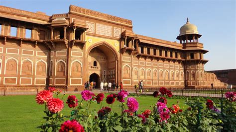 History Of Agra: Must Known Fact About The City - Agra Car Rent