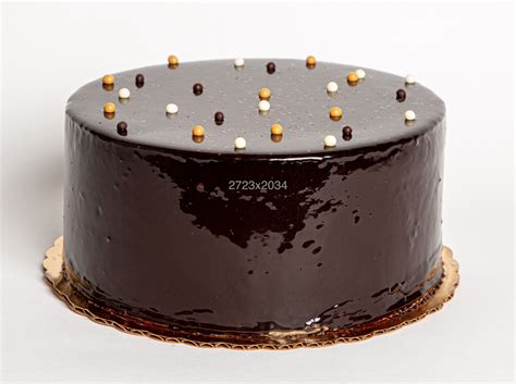 Chocolate Caramel Cake