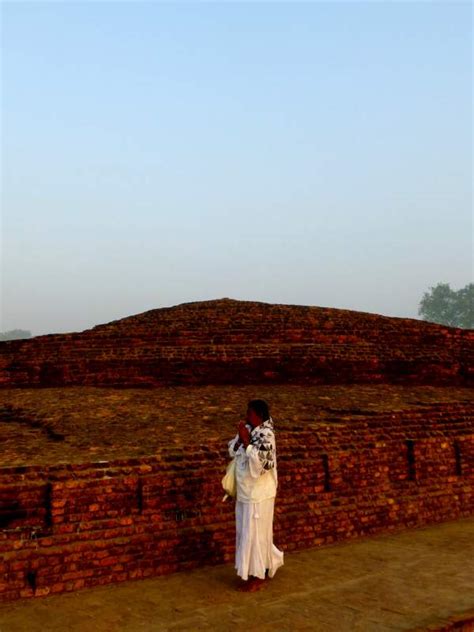 Stupas and other remains along the Pilgrimage Route