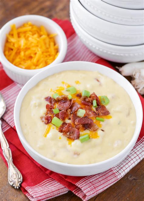 Cheesy Potato Soup {Just 5 Minutes to Prep!} | Lil' Luna