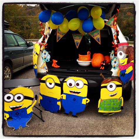 I recycled our minion party decorations for trunk or treat! | Halloween trunk or treat, Trunk or ...