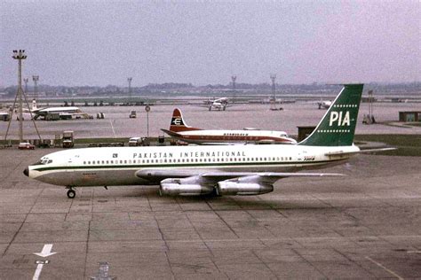 Pakistan International Airlines Flight 705 - Wikipedia
