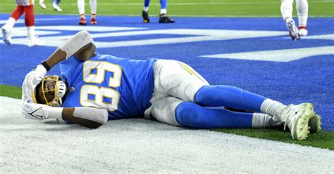 Chargers TE Donald Parham Knocked Out Cold During Play, Stretchered Off ...