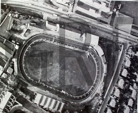 LEEDS (Elland Road) | Greyhound Racing Times