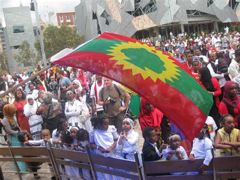 Oromo people, Oromia, East Africa with their national flag (Alaaba Oromoo) | Oromo people ...