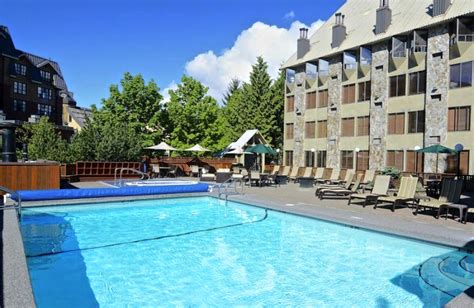 Executive Inn at Whistler Village (Whistler, British Columbia) - Resort ...