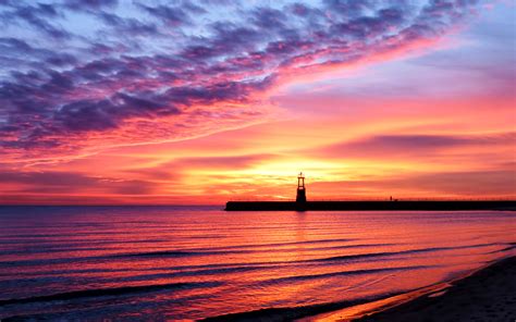 Beach Sunset Landscape, Beautiful Red Rays Of Sunset Image, #21572