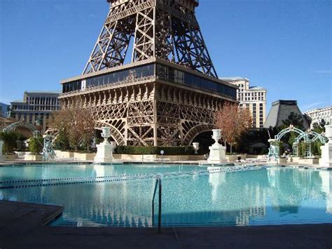 Paris Pool - Picture of Paris Las Vegas, Las Vegas - TripAdvisor