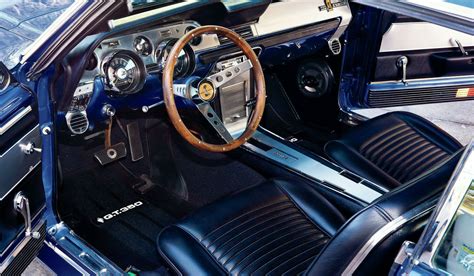 1967-ford-mustang-interior-front-seats - Muscle Cars Zone!