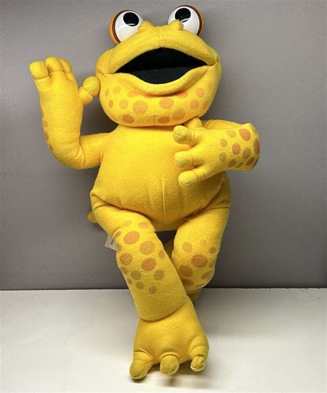 Vintage Binyah Binyah Plush Gullah Gullah Island Nick Jr. 19" Bendable Toy RARE! | eBay